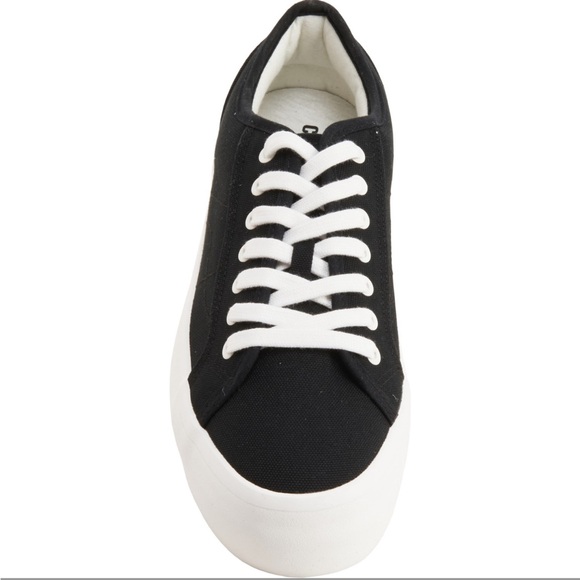 Cushionaire TAG Sneakers for women new in box NWT - Picture 6 of 9